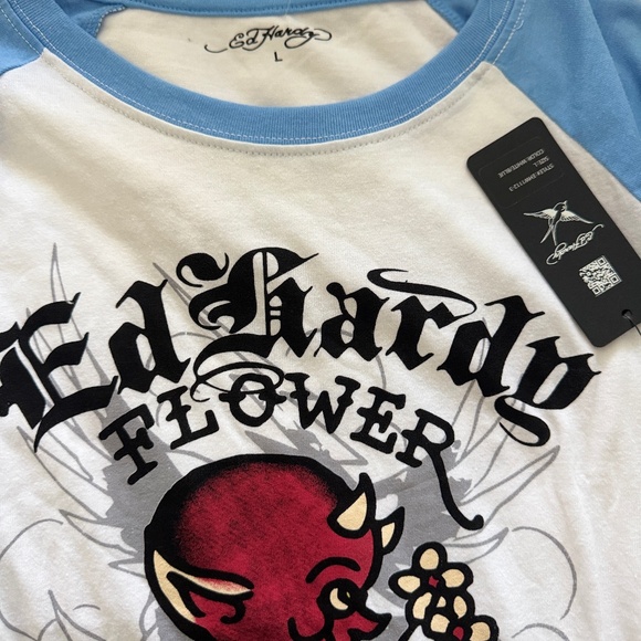 Ed Hardy Blue and White Short Sleeve Tee - Picture 2 of 5